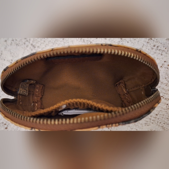 Patricia Nash Coin Purse World Map - Picture 3 of 6